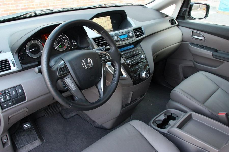  Honda Odyssey 2011 года  (фото 93 из 162)
